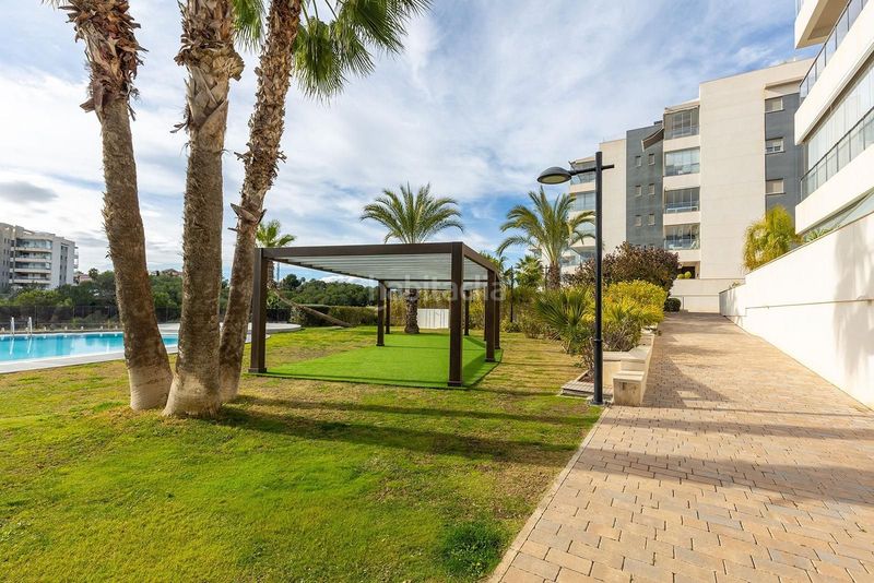 Foto a8b7db0a-1e61-43bb-803f-2f931810ac77. Apartament amb piscina a Villamartín-Las Filipinas Orihuela
