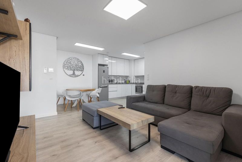Foto b32e023e-c38c-468f-a0d5-01dae1ae8284. Apartament amb piscina a Villamartín-Las Filipinas Orihuela