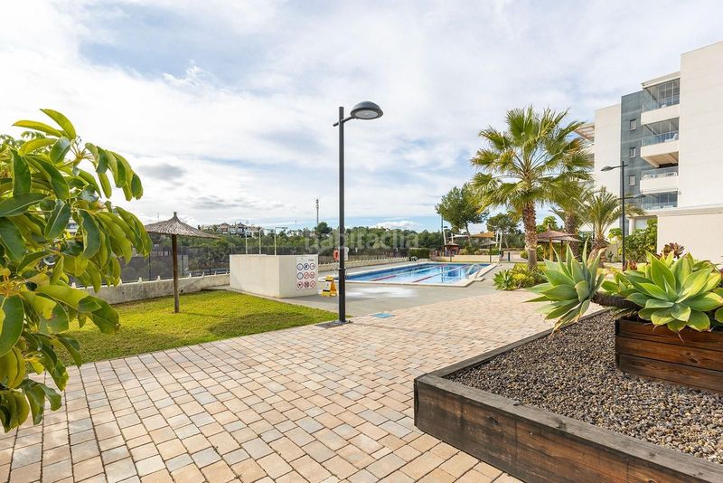 Foto b56df7d1-1868-4eac-9f4e-7a4bca3d168e. Apartament amb piscina a Villamartín-Las Filipinas Orihuela