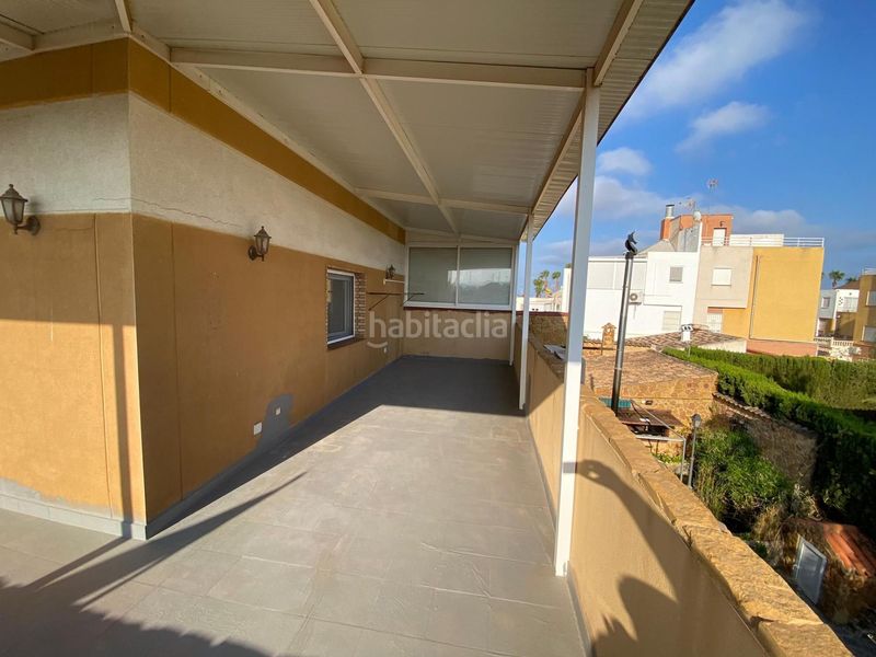 Foto 1badd679-2dbc-4bbf-b099-2bfd59e4f644. Casa amb calefacció piscina a Los Balcones y los Altos Orihuela