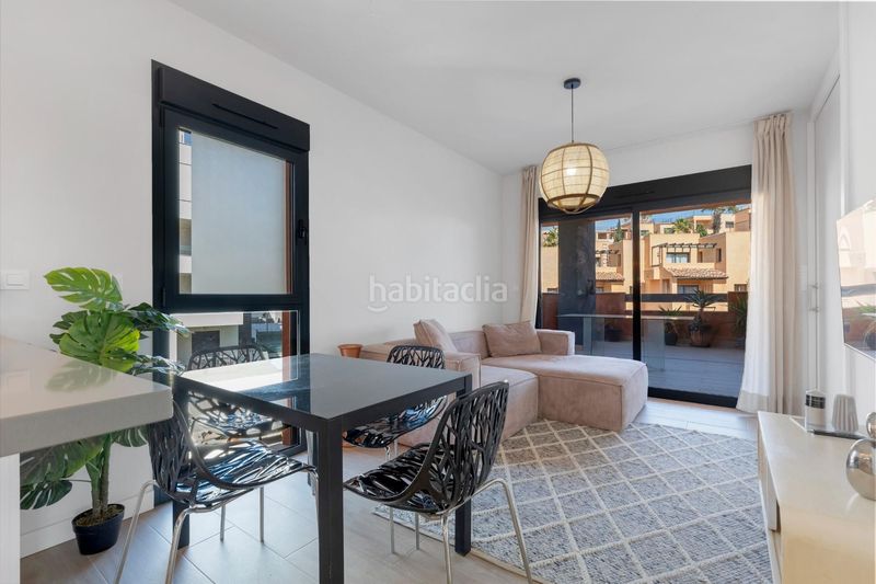 Foto 953bbac2-abf4-47b6-b157-56a14961b4f3. Apartament amb piscina a Villamartín-Las Filipinas Orihuela