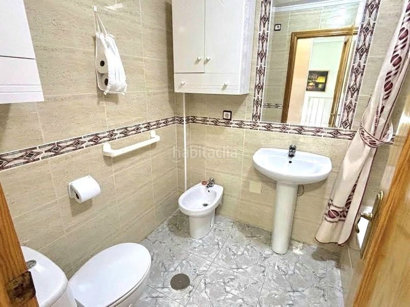 Foto 1d0a407c-9358-4939-a6e3-4718110b9caa. Casa adossada amb piscina a Aguas Nuevas Torrevieja