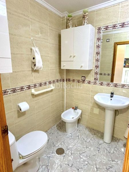 Foto 2575d333-b55c-425e-9d68-29191066867a. Casa adossada amb piscina a Aguas Nuevas Torrevieja