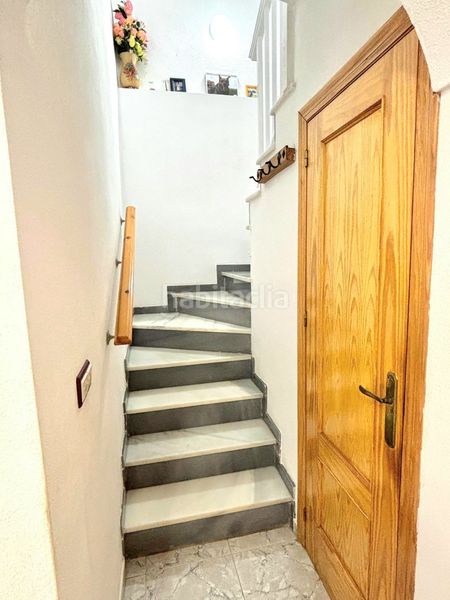 Foto d033eafb-7a82-4825-9b62-fa3871354642. Casa adossada amb piscina a Aguas Nuevas Torrevieja