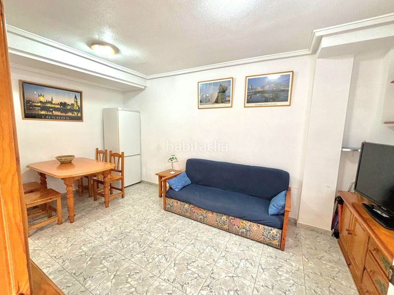 Foto f700df5a-09e1-4ead-b27f-a29bd359863a. Casa adossada amb piscina a Aguas Nuevas Torrevieja
