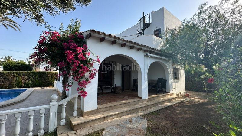 Foto 86b6b942-6758-44d1-9d38-31a36fd21b1a. Casa en Cabo Roig Orihuela