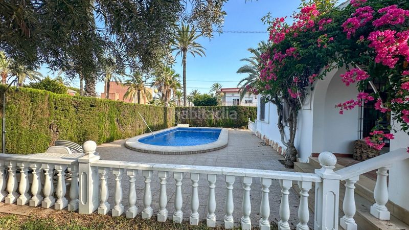 Foto b5d95ac4-4186-42f7-a20f-5f86a3c78708. Casa en Cabo Roig Orihuela