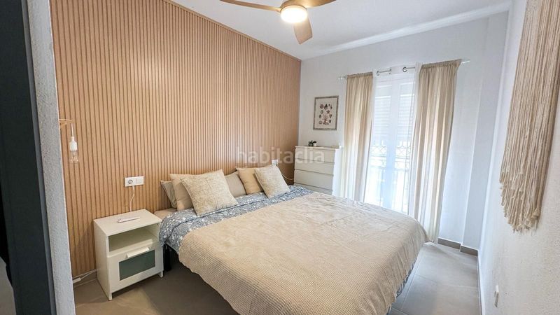 Foto 7445fade-eb02-4679-994e-07c75143b257. Casa amb piscina a Playa Flamenca Orihuela