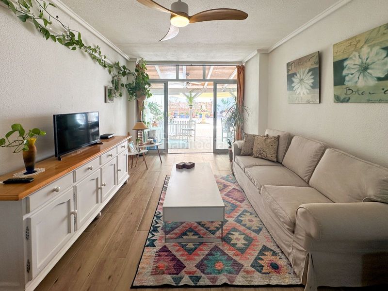 Foto d3d926ab-1f68-44cc-b489-09d96d0377aa. Apartment in Las Piscinas Naturales Torrevieja