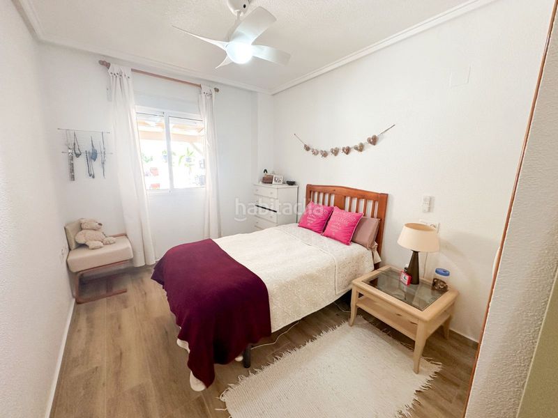 Foto d5b50ad8-7469-47bd-84b8-267f2042e7dc. Apartment in Las Piscinas Naturales Torrevieja