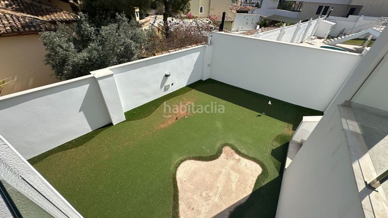 Foto 9d17679a-7d67-47e9-a3c6-34e98b511929. Casa amb calefacció a Cabo Roig Orihuela