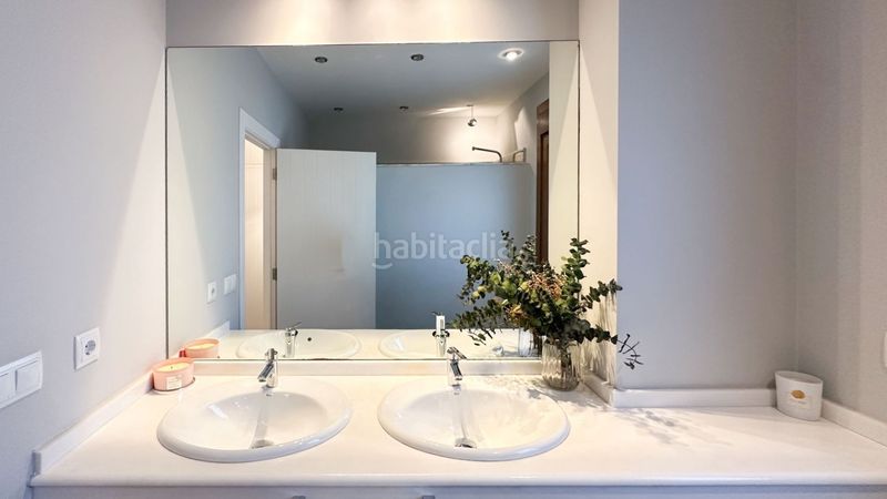 Foto dbbcbd2e-984b-4df3-b1c4-f6474d784494. Casa amb calefacció piscina a Campoamor Orihuela