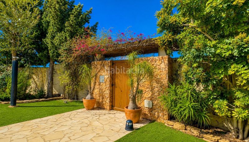Foto e82c1ece-32d6-40a6-8c0e-2ca87727442e. Casa amb calefacció piscina a Campoamor Orihuela