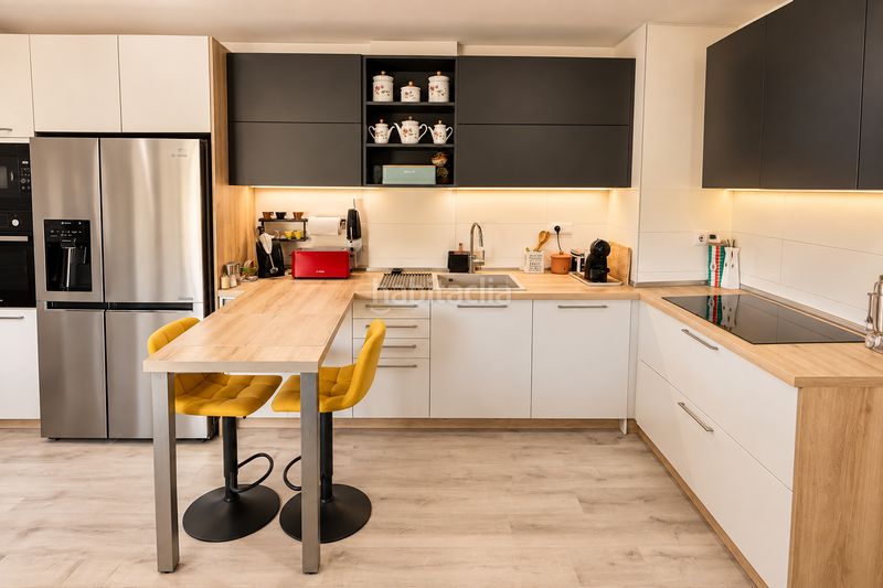 Foto 98e76a70-ae9d-436c-8897-104d09b809dd. Apartment with pool in Villamartín-Las Filipinas Orihuela