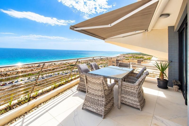 Foto 0a32b5f1-6ff9-4ea1-8b73-acfe744025cb. Apartament amb calefacció piscina a Los Arenales del Sol Elche / Elx