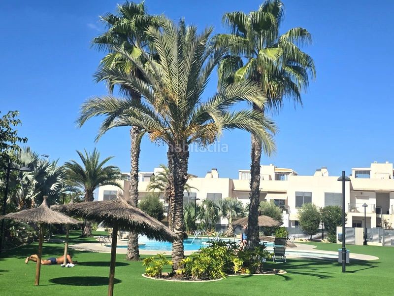 Foto 0d03eb9e-3c57-470d-a66c-9580ef313b75. Casa adossada amb piscina a Parque Acuático - Sector 25 Torrevieja