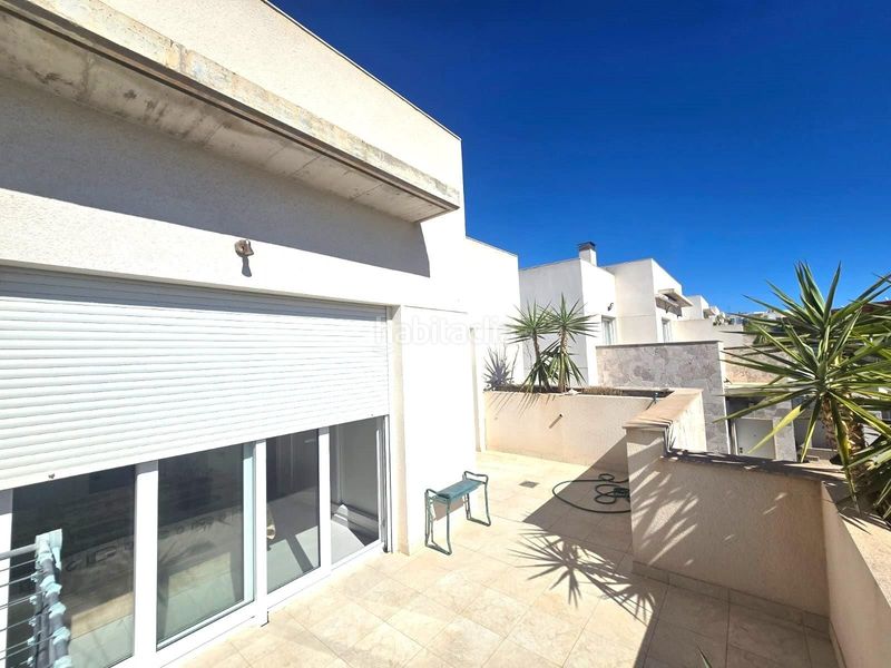 Foto c6ce2cc8-9aab-4df7-a13f-0aa46d51ec62. Casa adossada amb piscina a Parque Acuático - Sector 25 Torrevieja
