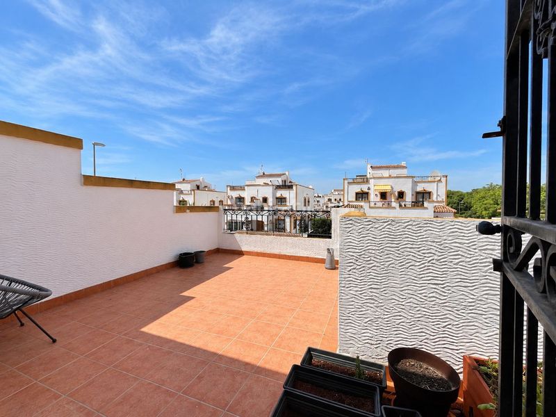 Foto 635e13d8-d20d-4689-99b6-b85128434371. House with heating pool in Desamparados - Hurchillo - Torremendo Orihuela