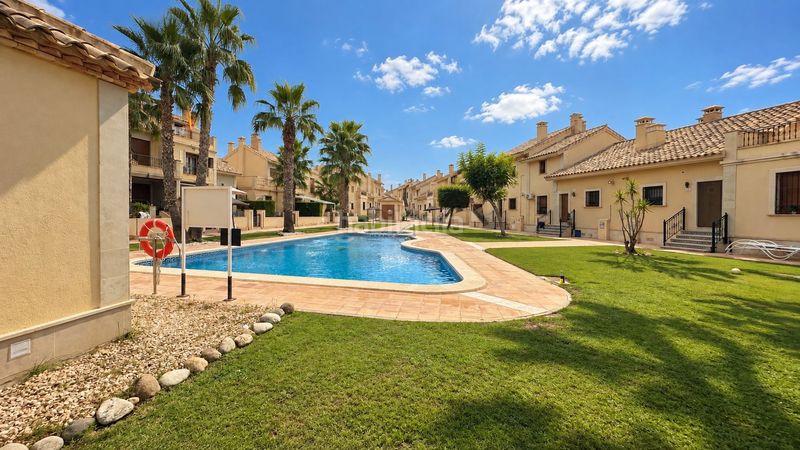 Foto 16a496ed-984d-4631-ad2f-19c7131a8a03. Casa a schiera con piscina in Algorfa