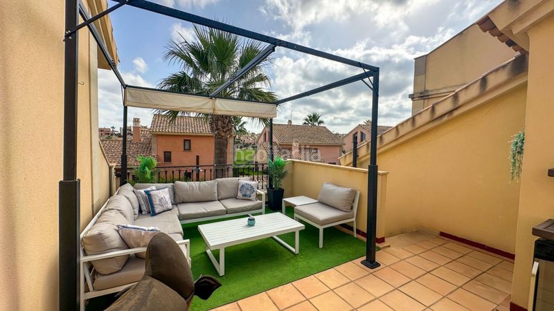 Foto ff88ac75-d0b4-4601-a2ec-427ca5f7e3f8. Casa a schiera con piscina in Algorfa