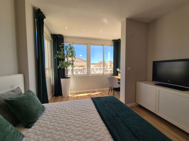 Foto da85f5fd-fc01-4605-b971-2a9edd0bf520. Casa a schiera con piscina in Los Balcones y los Altos Orihuela