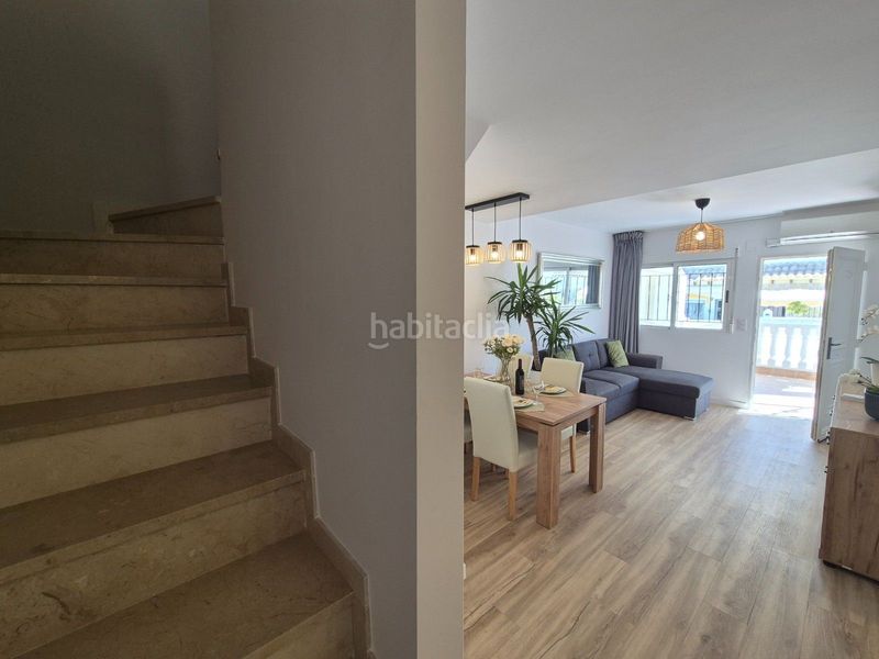 Foto 1735ac52-b09b-4f8a-861d-cfc7d7571c72. Semi detached house with pool in Los Balcones y los Altos Orihuela