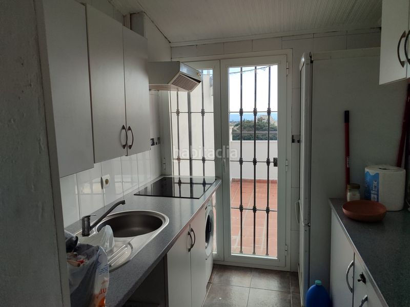 Foto 373d162e-7592-4df0-8079-beb76865f8f4. Dúplex a calle sidney 239 a altos de Estepona Estepona
