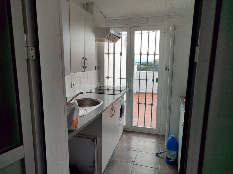 Foto eb649b29-4a0e-4ea4-b839-d524bcabc153. Dúplex a calle sidney 239 a altos de Estepona Estepona