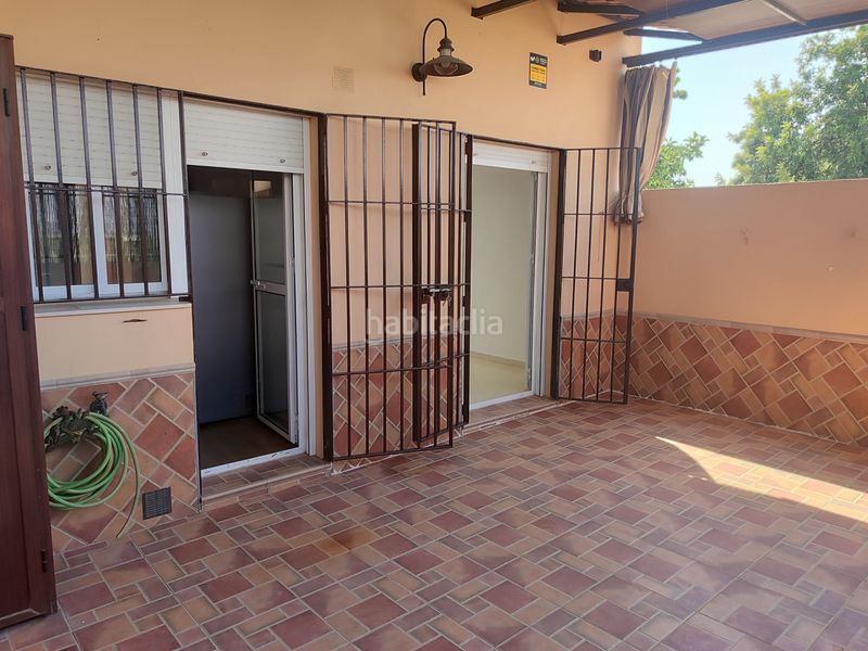 Foto 12a67cfc-c189-447f-8f55-84349105d886. Casa adossada a calle invierno 13 a Torre Cruz - Los Molinos Utrera