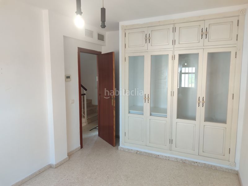 Foto 655a6c57-6bf3-49bb-9b6e-bb854e9b785c. Casa adossada a calle invierno 13 a Torre Cruz - Los Molinos Utrera