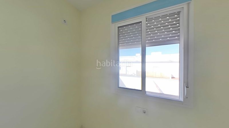 Foto c3360700-5398-44da-a223-516b8c1d3325. Pis a Molares (Los)