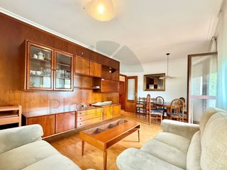 Pis  Avenida republica argentina. Piso exterior con suite, balcones y trastero en república argent