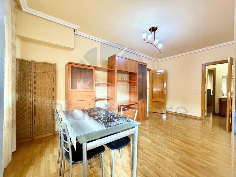 Foto 802540ec-ce41-48d2-b58f-77f597de13f9. Apartament amb calefacció a Residencia Logroño