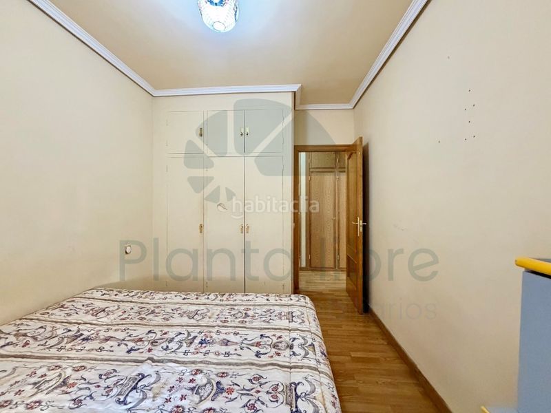 Foto 847eb90e-bf99-41a7-9fe7-7e7da380302e. Apartament amb calefacció a Residencia Logroño
