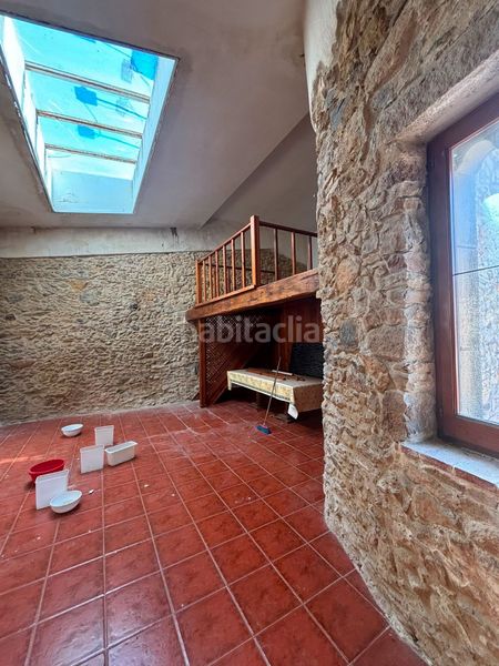 Foto 09780b8d-8a5f-471d-8e03-e8e417f10938. Edificio oportunidad inversion unica edificio reformar en Palafrugell