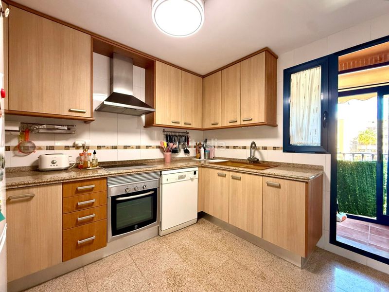Foto d336abdb-b12d-4659-b29a-3f8b1adb3f26. Apartamento en Centro Urbano Dénia