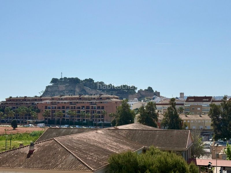 Foto bdf0f094-19ce-44c9-9dda-7ed6ee07ac6d. Àtic amb calefacció aparcament piscina a Centro Urbano Dénia