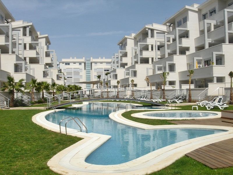 Foto facf9a61-c2f1-4a14-82e1-93269e7f5b02. Apartament amb calefacció aparcament piscina a Centro Urbano Dénia