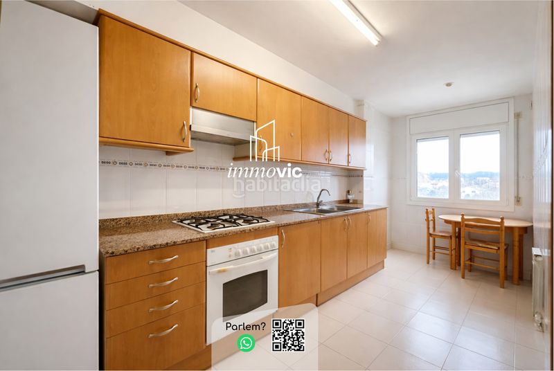 Foto de431e27-1a62-4ad7-a0fa-8d4dff1d9122. Pis amb calefacció aparcament a Estadi-Santa Anna Vic