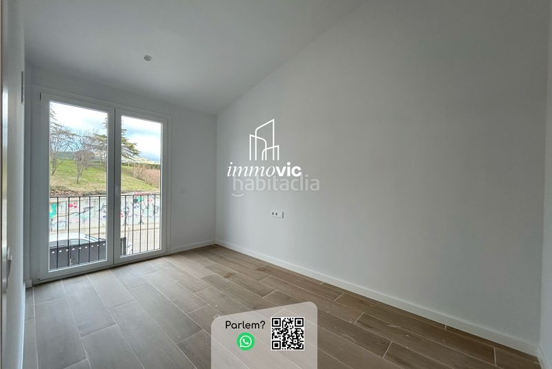 Foto 43773635-8eef-474c-b8c6-5a7d95d06bc9. Casa adossada amb calefacció aparcament a Torelló