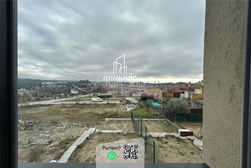 Foto 4eecf7d3-35ec-4413-b6ad-f4dcc301b1f9. Casa adossada amb calefacció aparcament a Torelló