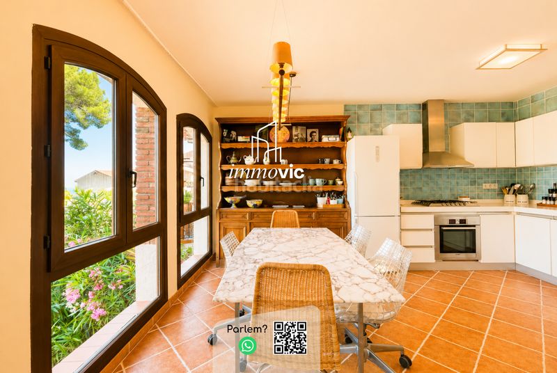 Foto 950f04a6-7d55-4685-9d25-6e2f750a0484. Casa adossada amb xemeneia calefacció piscina a l´Estartit poble Estartit
