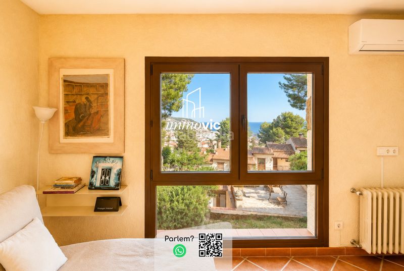 Foto dea5fcc6-bdb0-4167-93f3-197017af8482. Casa adossada amb xemeneia calefacció piscina a l´Estartit poble Estartit