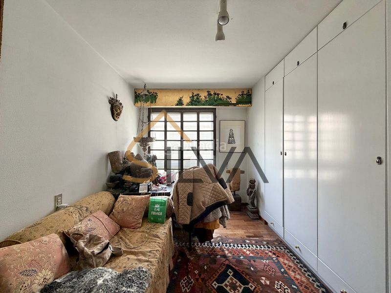 Foto 0ea41fc0-ffb6-46ca-b3fd-06874769f3d4. Piso en rúa betanzos 78 desde inmobiliaria silva te presentamos una vivienda de alto nivel situada en plena plaza de lugo en Coruña (A)