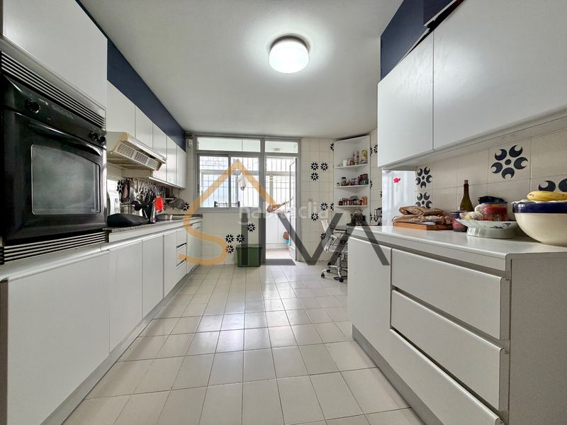 Foto 6f7f63e1-e32a-4f72-a0a3-8b9faad47703. Piso en rúa betanzos 78 desde inmobiliaria silva te presentamos una vivienda de alto nivel situada en plena plaza de lugo en Coruña (A)
