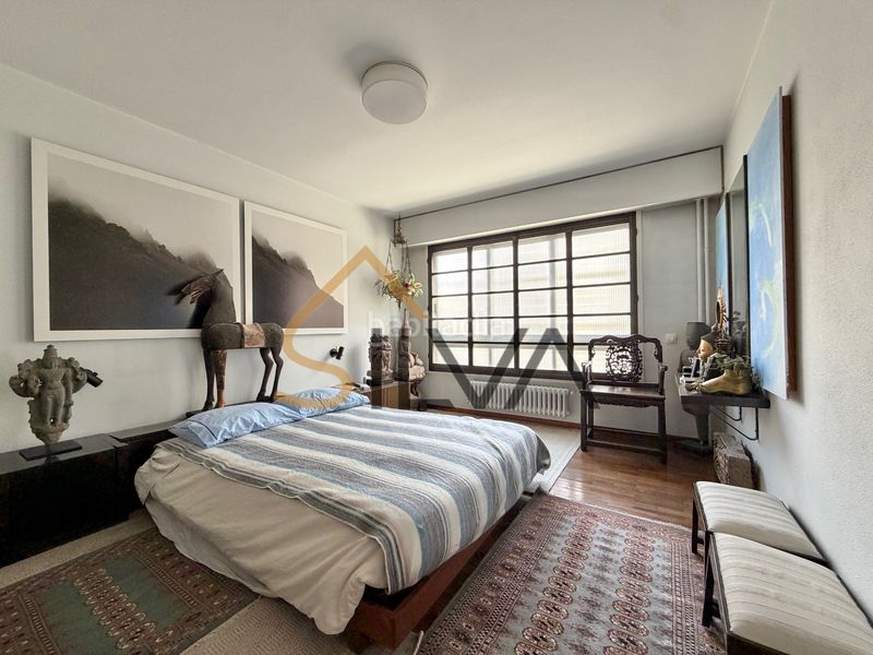 Foto 72bfbd53-d7c0-4def-9bbe-c2f1eca5d41c. Piso en rúa betanzos 78 desde inmobiliaria silva te presentamos una vivienda de alto nivel situada en plena plaza de lugo en Coruña (A)