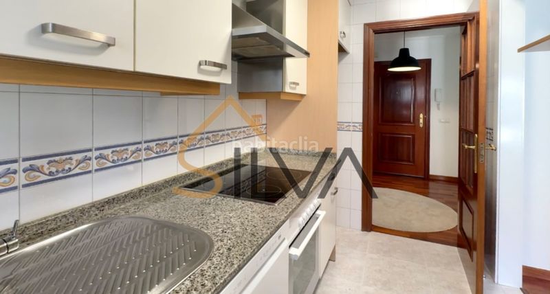 Foto 0ff77945-d43f-43c3-889f-8cd27816c1f8. Pis a rua mozart 2 a Someso - Matogrande Coruña (A)