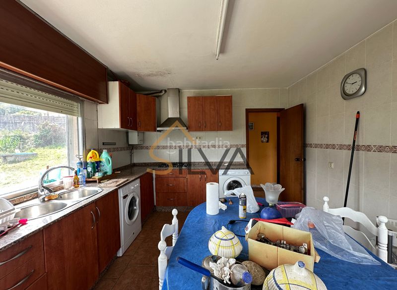 Foto 25e809c8-a0e5-4cb0-ab61-1a7ba84dd411. House in rúa fonte da balsa 3 in Vilaboa Sur Culleredo