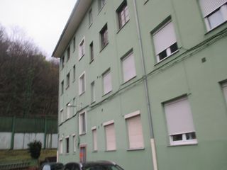 Pis a Cr aviles 30 es:1 pl:00 pt:iz of1a. Vivienda en venta en oviedo