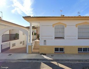 Pis a Calle Los Tulipanes Nº 31 Es:  Pl:  Pt: